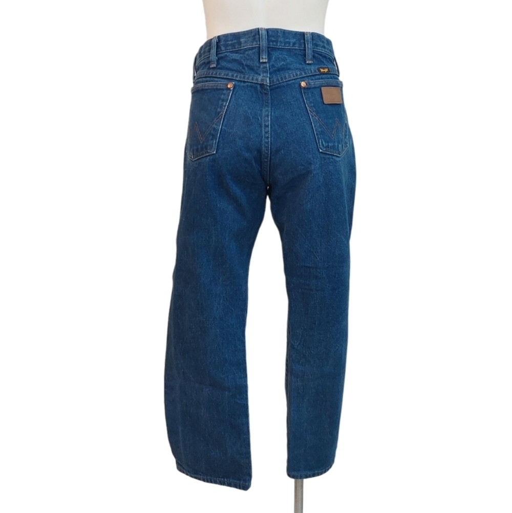 Wrangler Jeans Mens 35x30 Regular Fit Medium Wash 100% Cotton Blue Denim Jeans